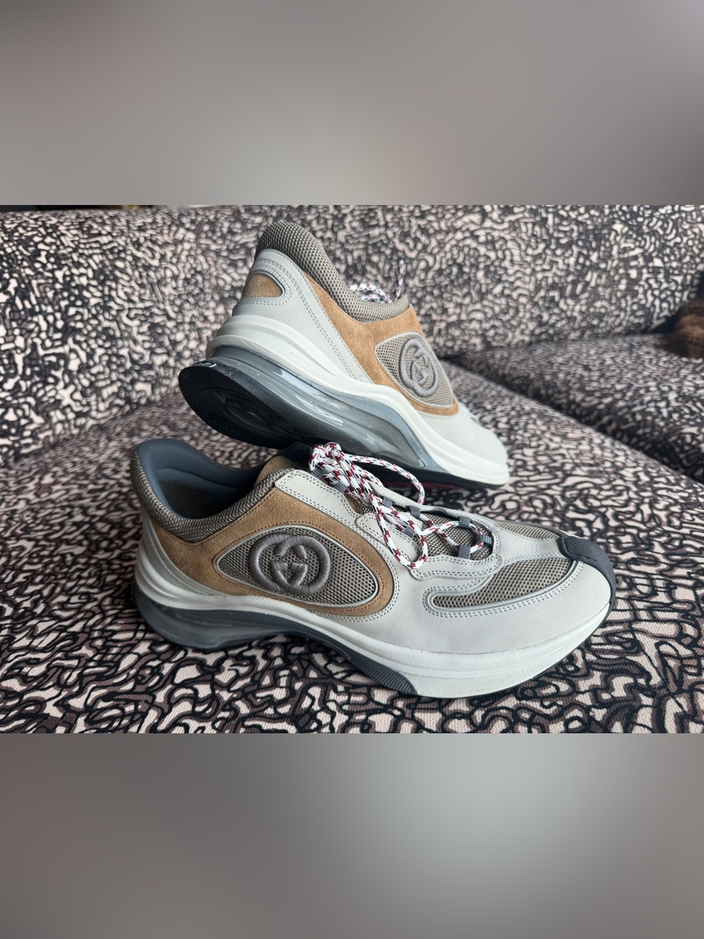 Gucci Run GG Men’s Sneakers Size 11 Beige Tan Never Worn
